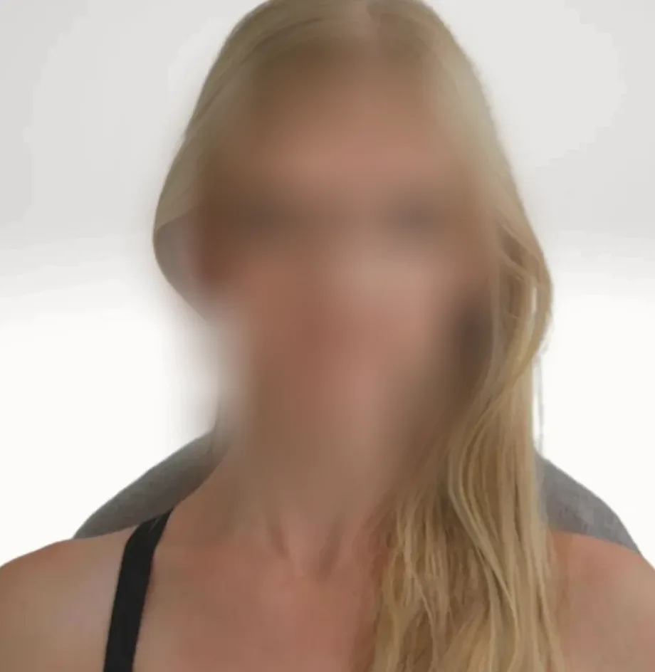 Anja, 37