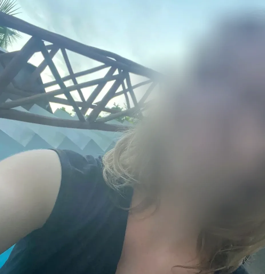 Christina, 30