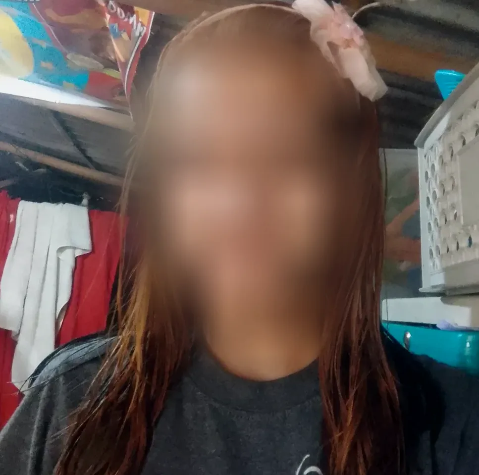 Sina, 31